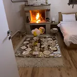 Trakos Home Hotel Korce