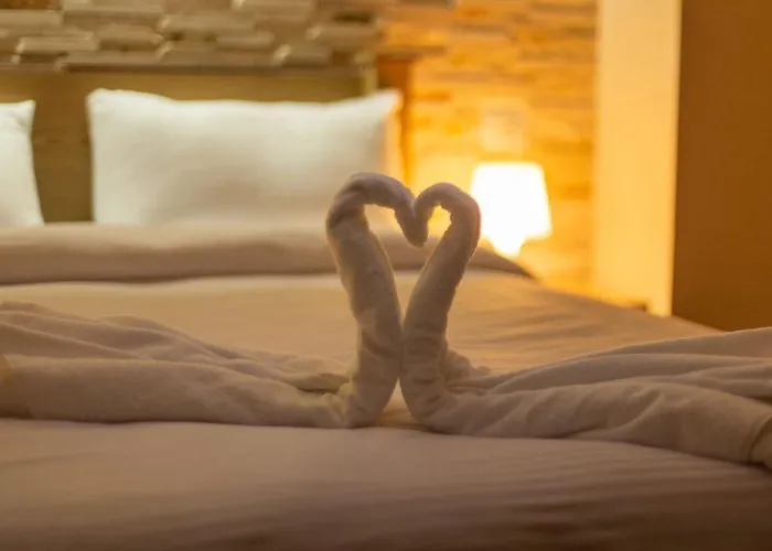 Trakos Home Hotel 3* Korce