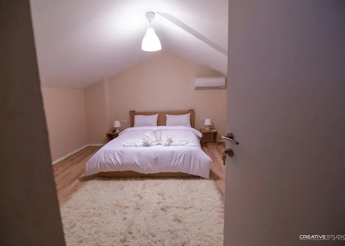 Trakos Home Hotel